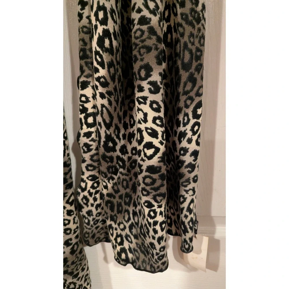 Evelyn k Leopard‎ Print Scarf 100 Acrylic Lightweight Fashion Accessory